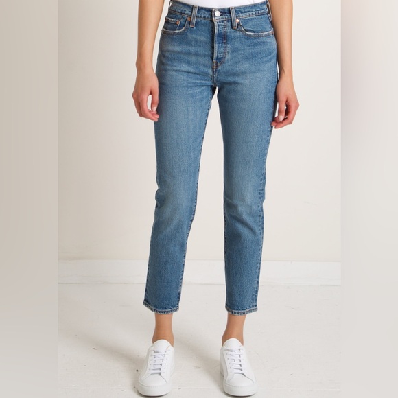 Levi's Denim - Levi’s Wedgie Icon Fit High Waist Straight Leg Jeans
